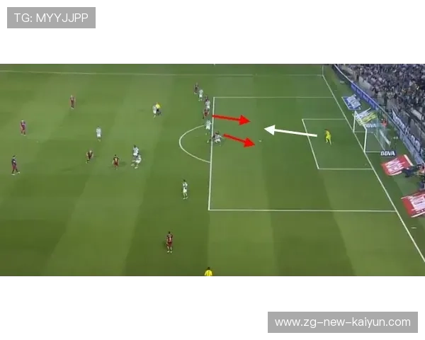 巴塞罗那纵向渗透频繁制造禁区外压迫