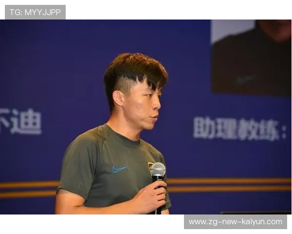 足球俱乐部在青训中实行成长档案公开化与家长定期通报制度，足球青训俱乐部规章制度